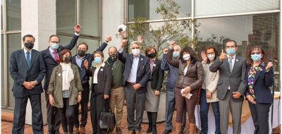 Los homenajeados en un sentido evento de despedida